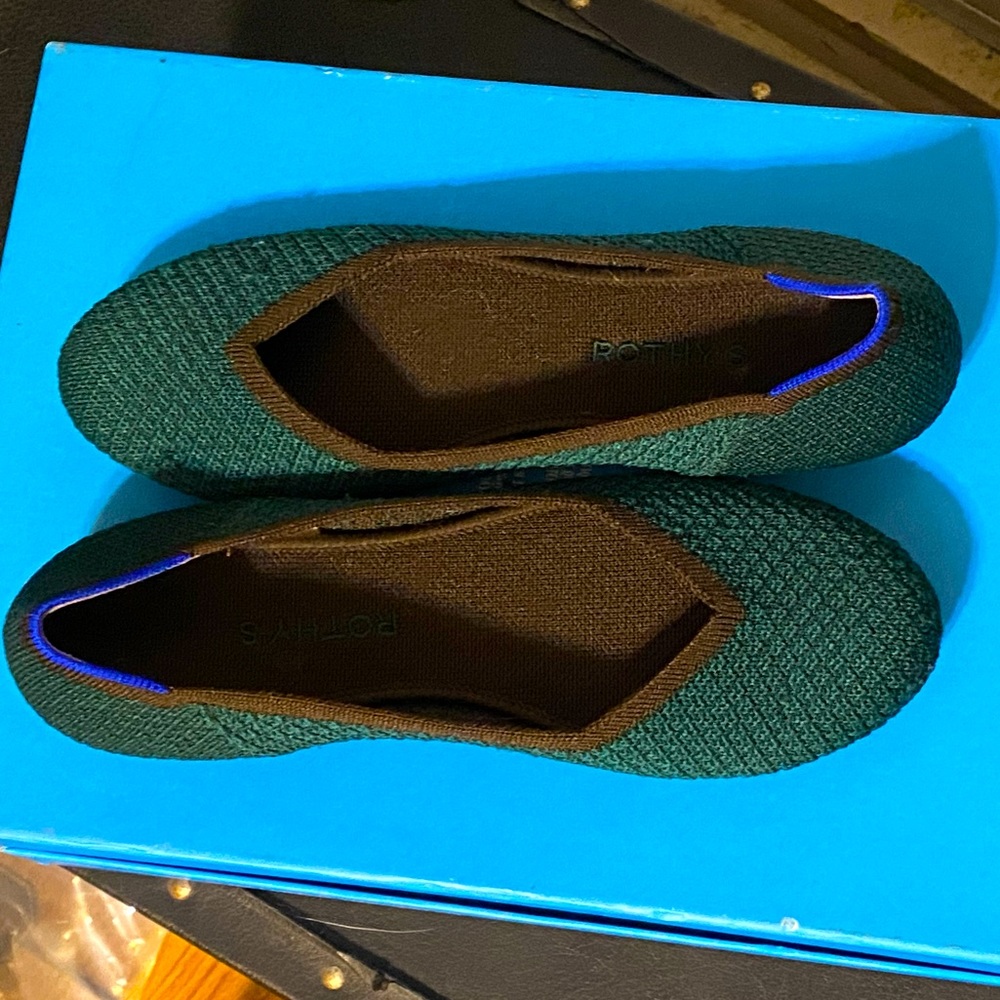 50% off original listing - Rothy’s Size 91/2